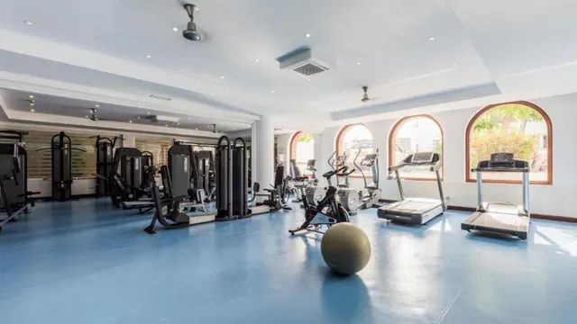 Precioso y lujoso apartamento con vistas al mar en Monte paraíso, en la Milla de Oro. Marbella — 43