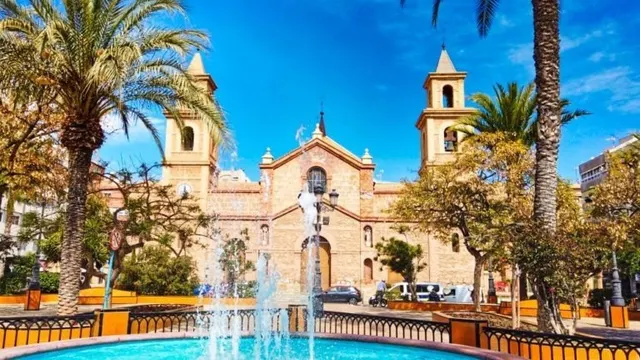 VILLAS EN TORREVIEJA — 16