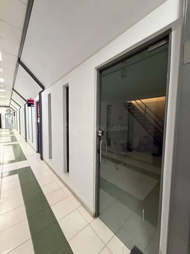 VENTA DE LOCAL COMERCIAL CÉNTRICO!!