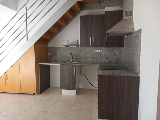 Dúplex con terraza - foto 4