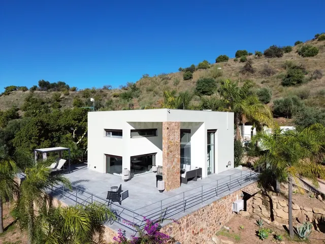 Chalet 4 habitaciones 313m² en venta - Alora pueblo — 5