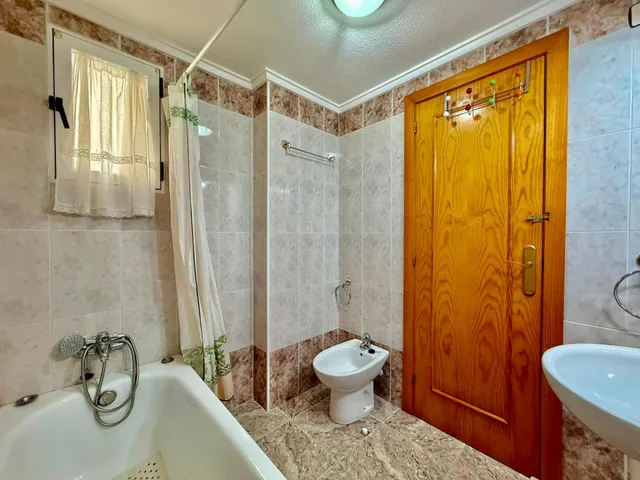 2 dormitorios + garaje, a 200 metros playa de los Naufragos — 23
