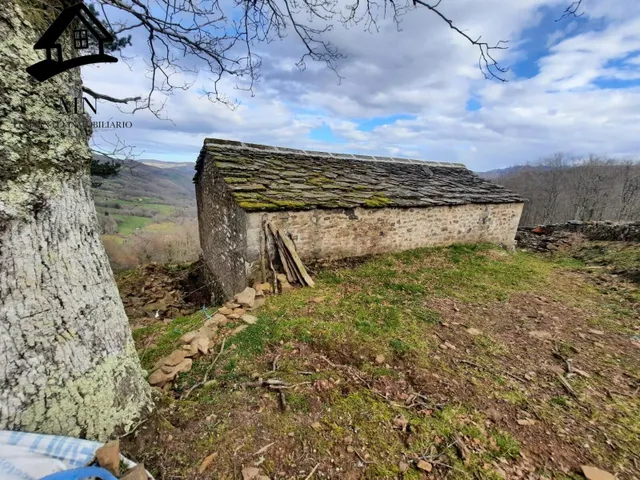 CABAÑA PASIEGA Y FINCA EN SAN PEDRO DEL ROMERAL - foto 4
