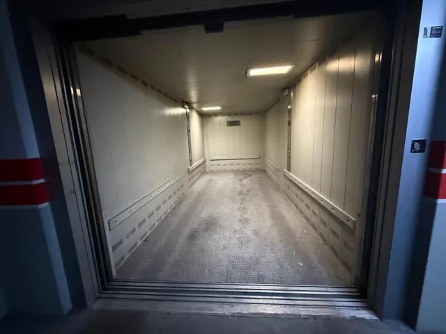 VENTA DE  PLAZAS DE GARAJES ZONA CENTRO PONFERRADA — 3