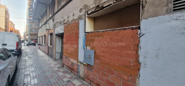 Venta Local comercial en Castellón - foto 4