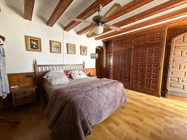 FINCA EXCLUSIVA CON GRAN POTENCIAL EN ELDA — 15