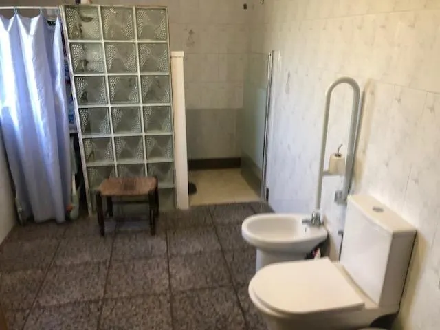 Casa con terreno y piscina en venta en Terrer Roig — 12
