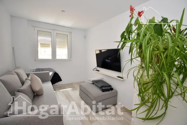 ¡REFORMADO! PRECIOSO, EXTERIOR Y CÉNTRICO CON BALCÓN Y TRASTERO — 19