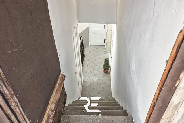 ¡INVERSORES! ¡EDIFICIO COMPLETO DE 4 PLANTAS DE ÉPOCA (1815) -MDCCCXV! — 24