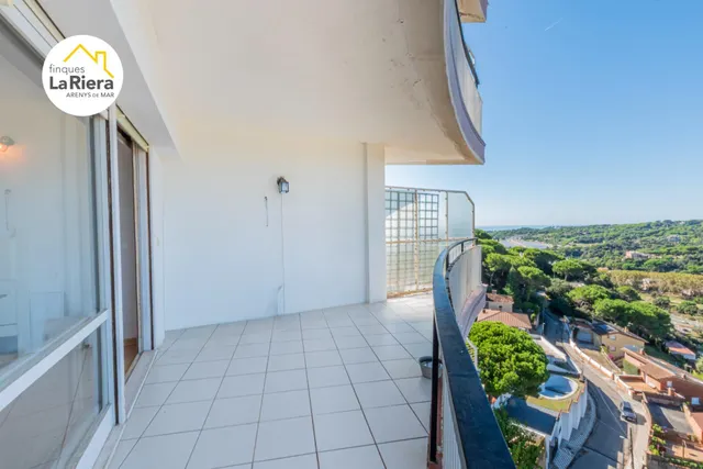 Piso con impresionantes vistas a mar y montaña — 2