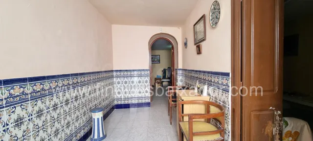 ¡FINQUES BAIXADOR PRESENTA ESTA CASA DE PUEBLO ESQUINERA EN  - foto 2