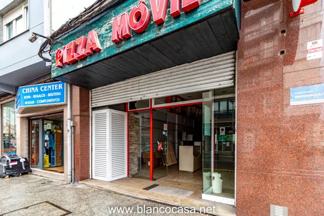 Alquiler Local comercial en Carballo — 2