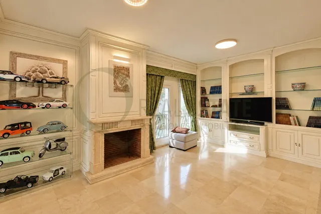 Chalet independiente a 100 m del mar con jardín y piscina en Cabo de las Huertas. — 40