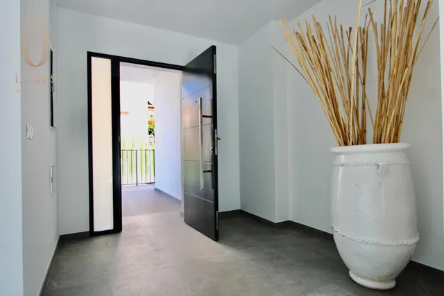 Villa en una sola planta con privacidad y bonitas vistas — 13