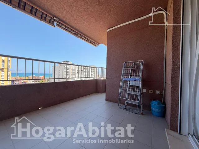 ¡CON TERRAZA Y PISCINA EN RESIDENCIAL CON VISTAS AL MAR! — 16