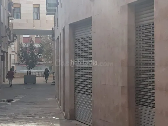 Local comercial 250m² en venta - CENTRO - foto 3