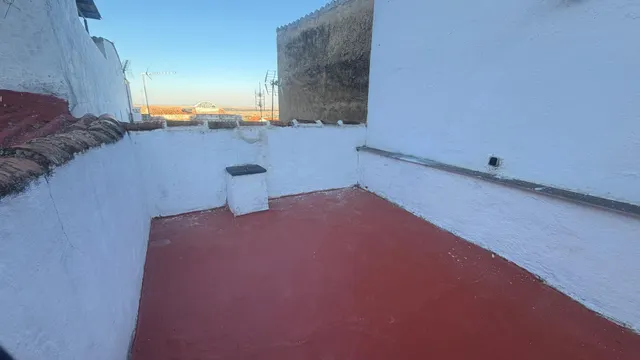 Casa Reformada en el Corazón de Cáceres - Oportunidad Única - foto 4