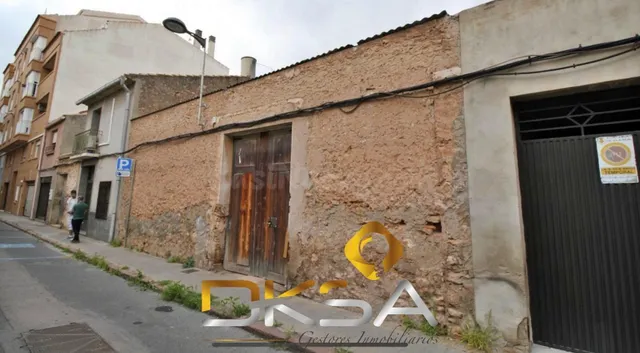 A la venta amplio solar urbano en Vila-real - foto 2