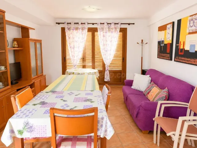 Planta baja 2 habitaciones 50m² en alquiler - Platja de Oliv - foto 3