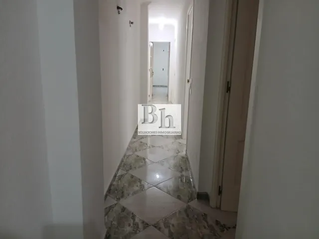 Oportunidad piso venta zona capuchinos concretamente avenida principal vistas despejadas, exterior, 4 dormitorios, 2 baños, garaje, patio, terraza, mejor ver... — 17