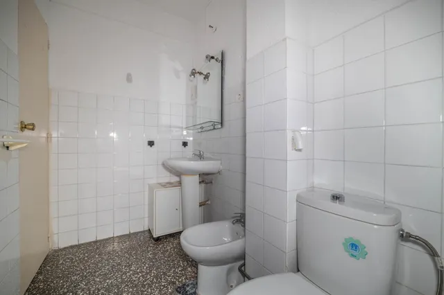 Piso junto a Trafico. Ideal inversión — 39