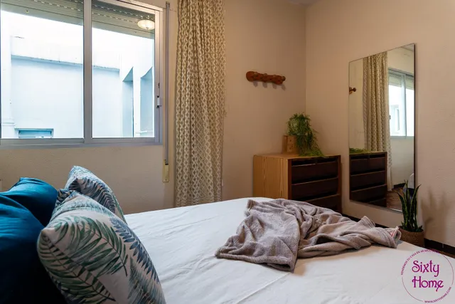 Vivienda SIN ASCENSOR de cuatro dormitorios en segunda línea de playa — 14