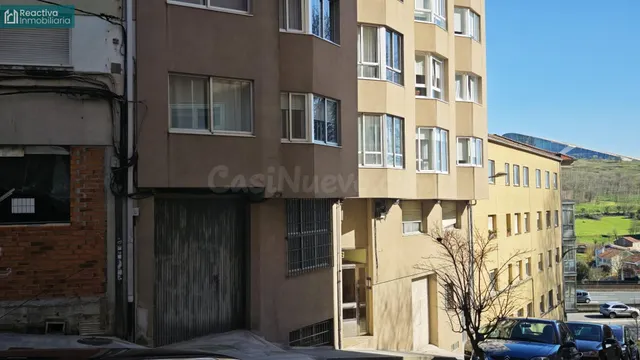 BAJO EXTERIOR de OBRA NUEVA CON TERRAZA en SANTIAGO de COMPO