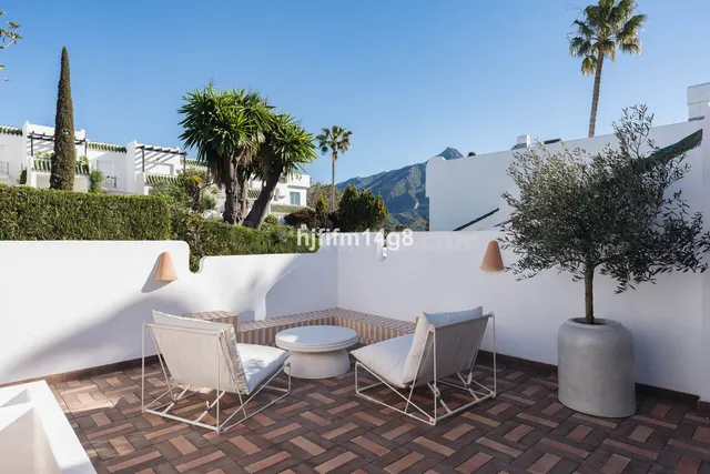 Adosado 3 habitaciones 198m² en venta - Aloha — 4