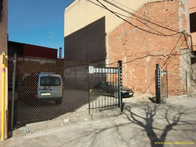 Solar 320m² en venta - carretera barcelona - foto 3