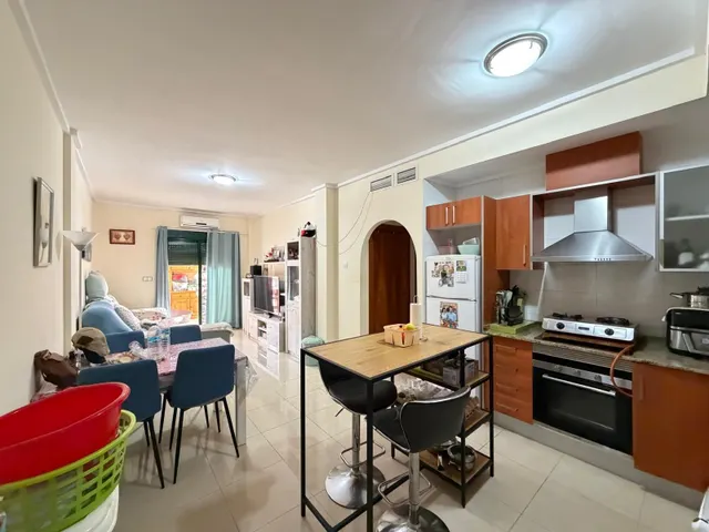 BUNGALOW EN PLANTA BAJA EN ROJALES CON JARDÍN DE 90 M2. 2 DORM. 1 BAÑO. SUPERFICIE DE 75 M2. PISCINAS COMUNITARIAS. — 11