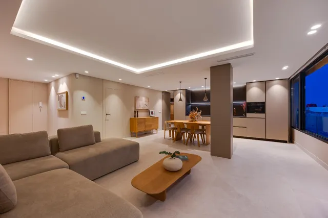 Exclusivo apartamento en primera línea con vistas panorámicas al mar — 6