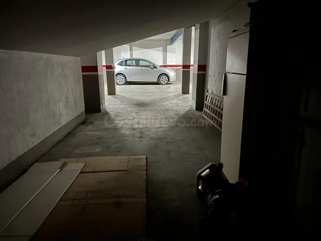 ALQUILER PLAZA DE PARKING PARA MOTO EN IGUALADA ZONA CENTRO! - foto 3