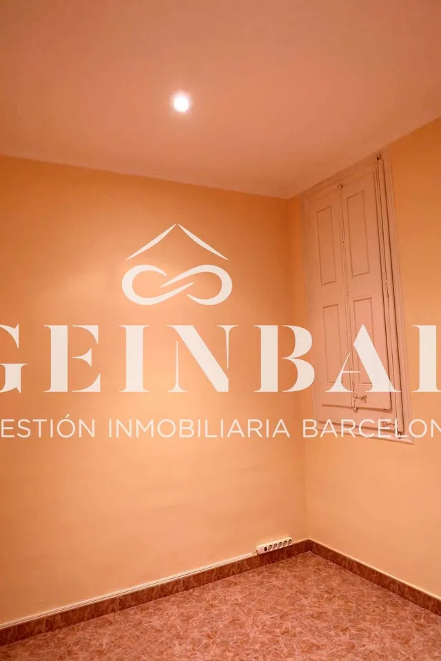 PISO CON TERRAZA DE 25 M2 Y SALA POLIVALENTE DE 21 M2 EN L’ANTIGA ESQUERRA DE L’EIXAMPLE — 15