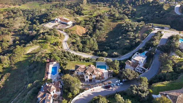 Chalet 5 habitaciones 708m² en venta - Costa del Sol — 41