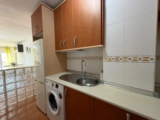 Acogedor Piso en Roquetas de Mar - El Sabinar por solo €138,000 — 7