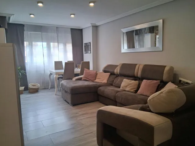 Piso seminuevo zona vereda de jaen con patio — 25