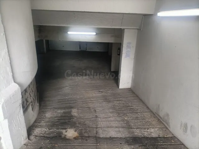 GARAGE PARA DOS COCHES EN VENTA EN EL CENTRO DE ROSES - foto 2