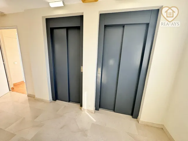 Ático con doble terraza y solárium privado a menos de 300 m de la playa — 38