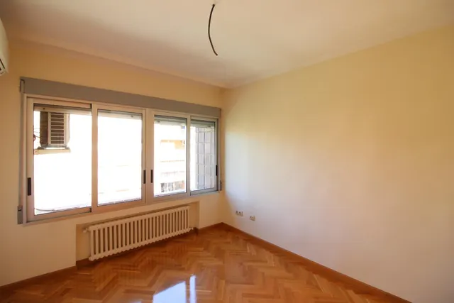 EXCLUSIVA VIVIENDA DE CASI 200M2, REFORMADA A ESTRENAR Y A POCOS PASOS DEL CAUCE DEL TURIA — 43