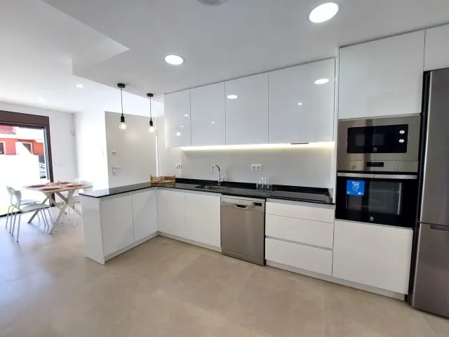 VILLA DE 3 DORMITORIOS Y 3 BAÑOS EN SAN PEDRO DEL PINATAR (MURCIA) — 11