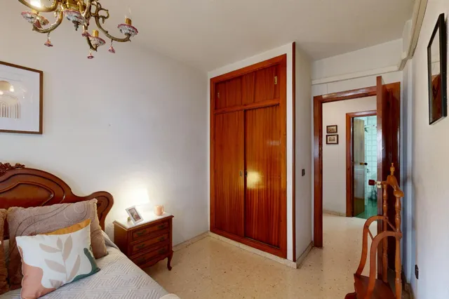 ¡Amplia  vivienda y todo exterior y en esquina en el Paseo Alfonso XIII! - Cartagena — 37