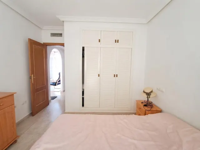 Apartamento con jardín de 40m2 en planta baja en Los Collados — 17