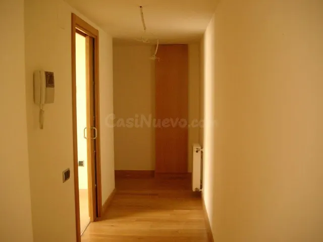 Estupenda vivienda con vistas al mar en la Av. Oscar Espla.  - foto 3