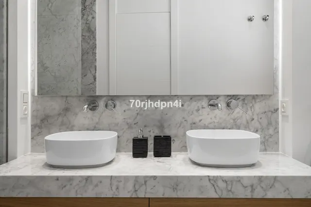 Chalet 5 habitaciones 635m² en venta - Marbella — 4