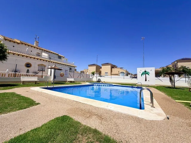 Casa 3 habitaciones 104m² en venta - Los Balcones - Los Altos del Edén — 24