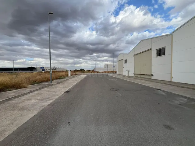 SOLAR INDUSTRIAL C/ SISON, 10 (PG IND. LAS VEGAS) — 2