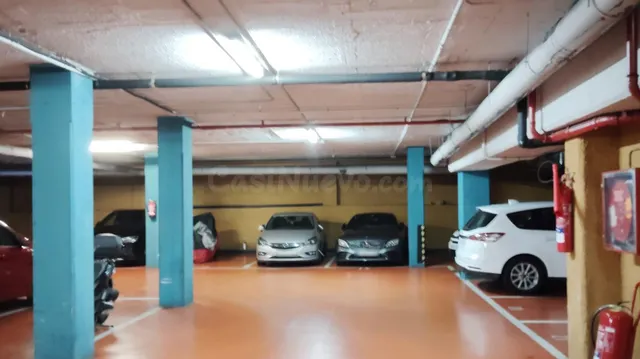 Parking de moto 5m² en alquiler - Eixample - foto 3