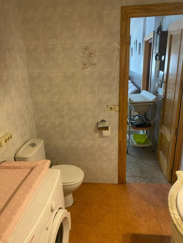 SE VENDE CASA EN LA ZONA DE CALZADA DE CALATRAVA — 44