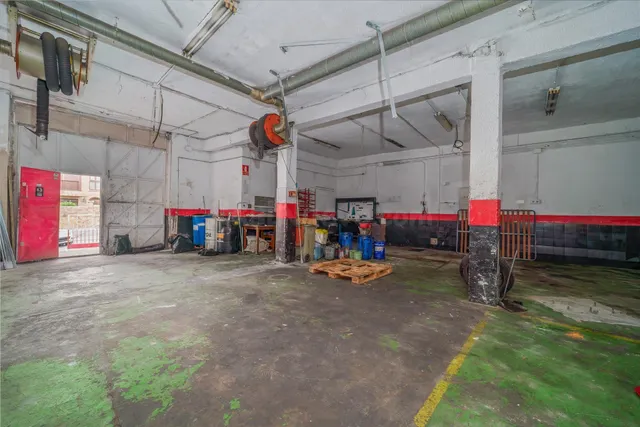 Local comercial 104m² en venta - Peñagrande - foto 2