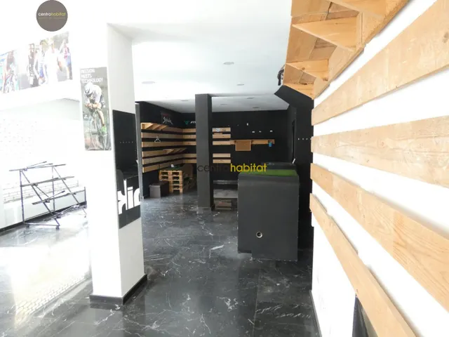 Local en Av/ Reina Victoria (Elda) — 6